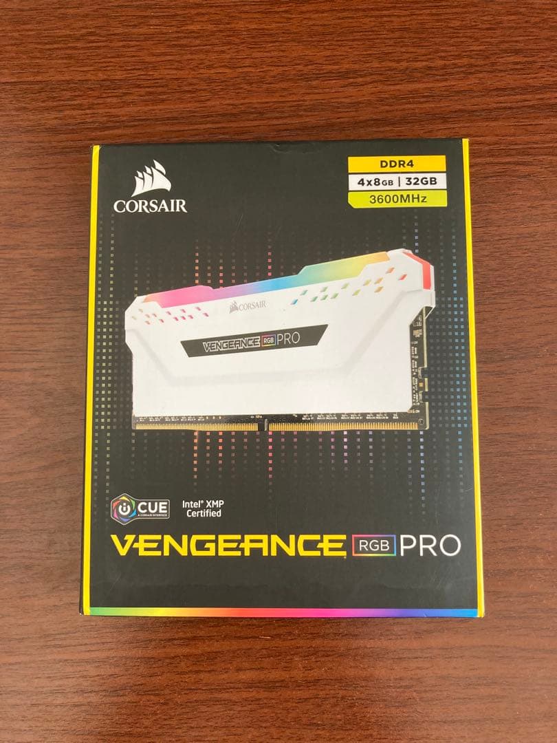 メモリー corsair Vengeance RGB Pro 32GB