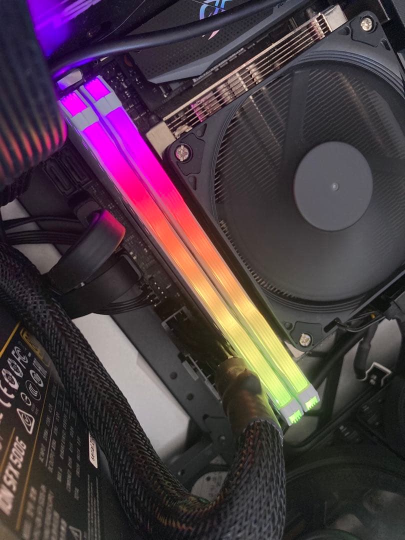 メモリー corsair Vengeance RGB Pro 32GB