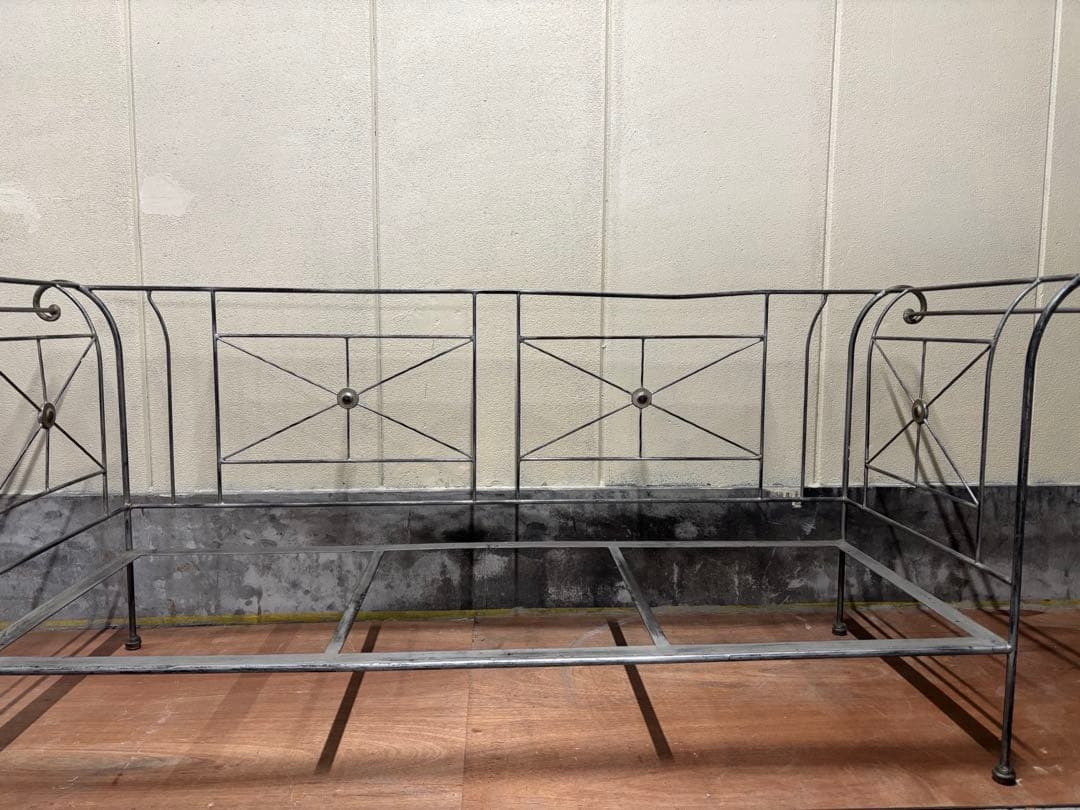 アイアン　ソファ　ヴィンテージ　アンティーク　レトロ　希少　レア　オシャレ