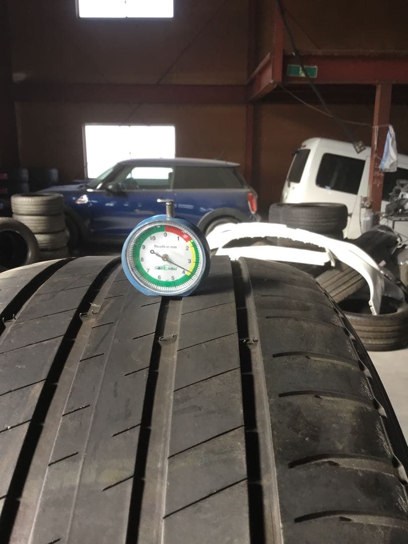MICHELIN 275/50R20 タイヤ ４本セット