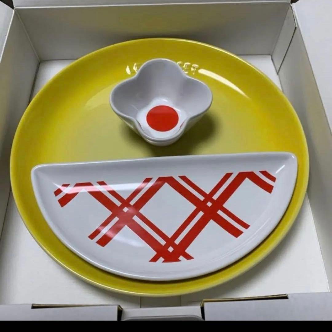 完売レア　ルクルーゼ　ドラえもん　コラボ　ドラミプレートセット　ドラえもんコラボ
