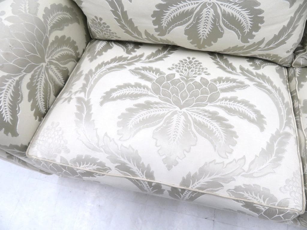 展示品　IDC大塚家具　デュレスタ　3人掛けソファ　トリプルソファ　モダン