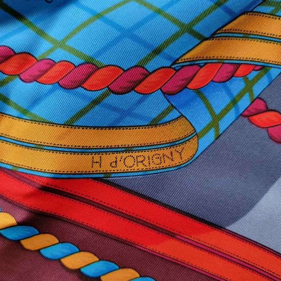 エルメス　大判スカーフ　シルクスカーフ　 馬具　紋章柄　グランデテヌエ　88.５