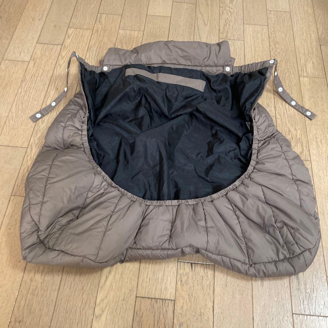 THE NORTH FACE フード付きダウンジャケット　ベビーカー　抱っこ紐