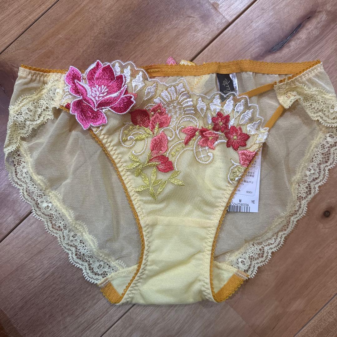 ワコール　サルート　43グループ