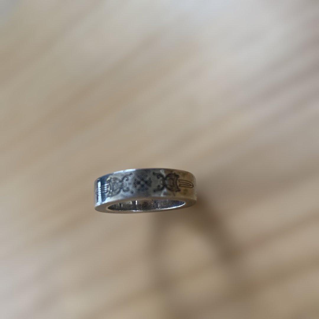 シルバー 彫刻入り 平打ちリング