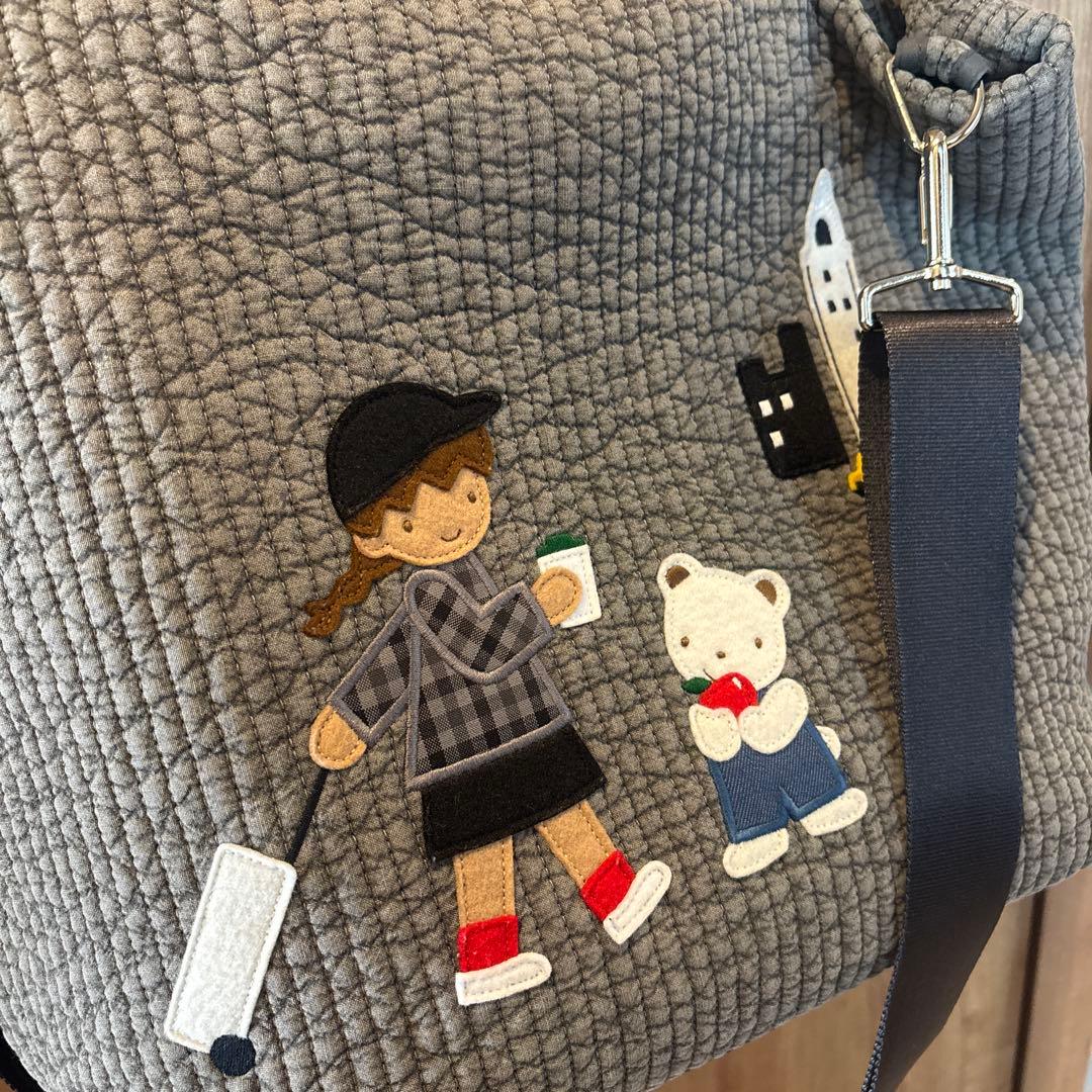 ファミリア　ピオヌンナル　コラボ　ヌビ　トート　ニューヨーク　完売品　グレー