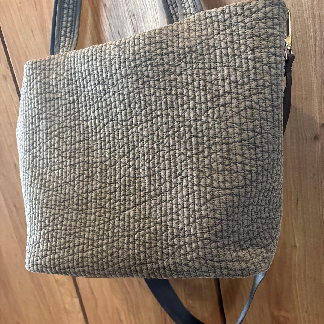 ファミリア　ピオヌンナル　コラボ　ヌビ　トート　ニューヨーク　完売品　グレー