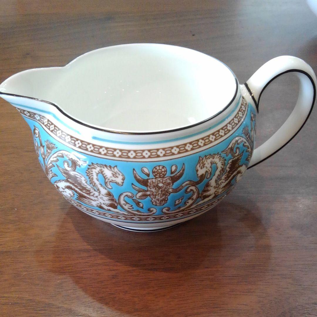 ウェッジウッド　フロレンティーンターコイズ