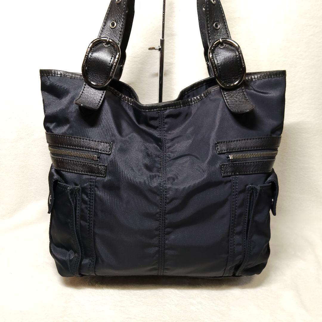 美品 BURBERRY BLUE LABEL トートバッグ メタルロゴ