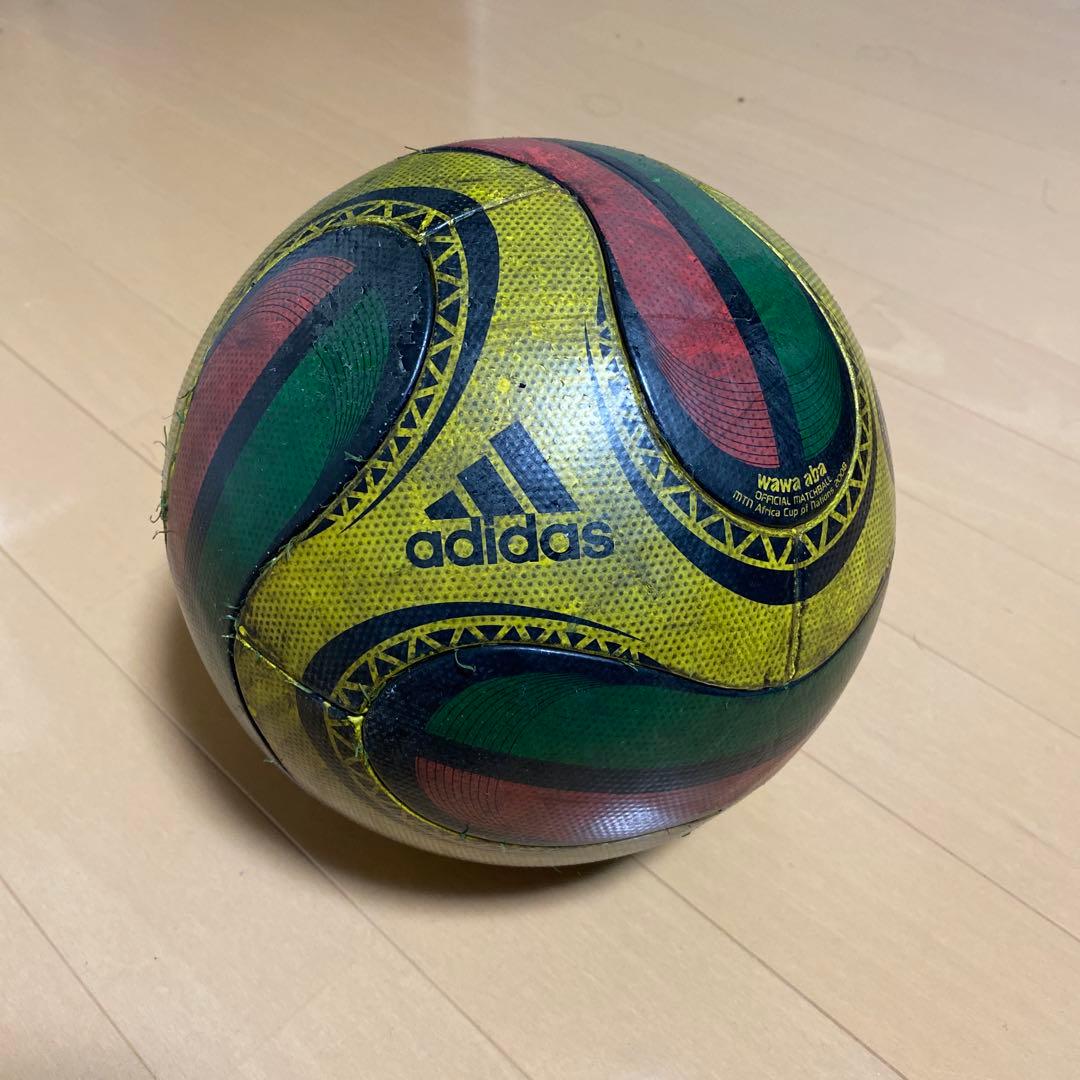 チームガイスト2 ワワアバ　5号球　サッカーボール