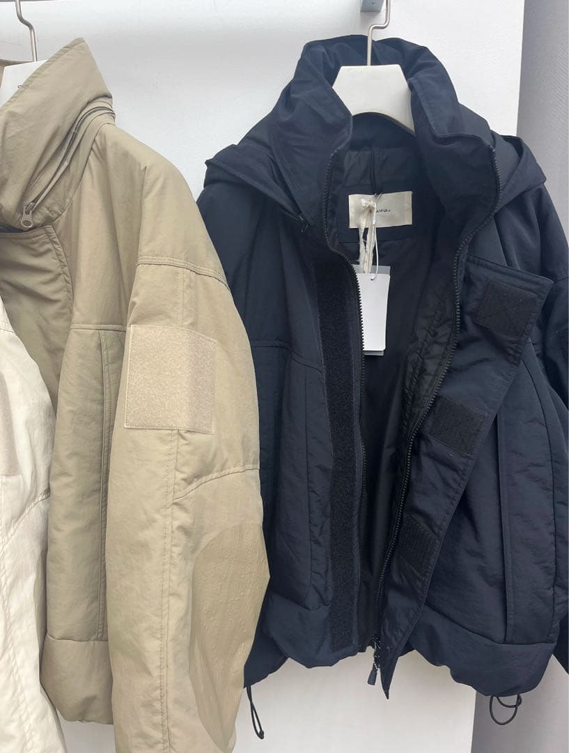 ブラックダウンジャケット38