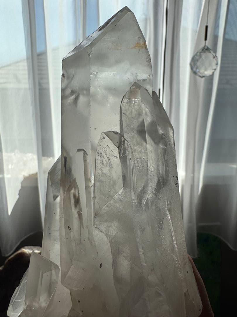 クリアクォーツ クラスター　マダガスカル産※10月中台座付き⭐︎