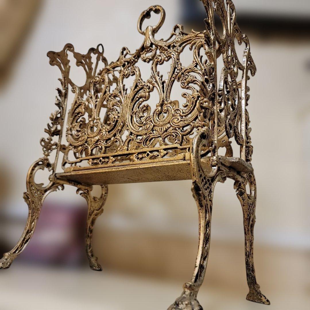 ヴィクトリアンスタイル 　マガジンラック　物入れ　アンティーク仕上げヴィンテージ