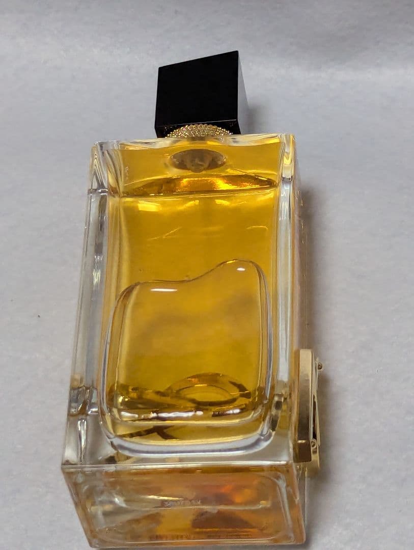 YSLリブレオーデパルファム90ml