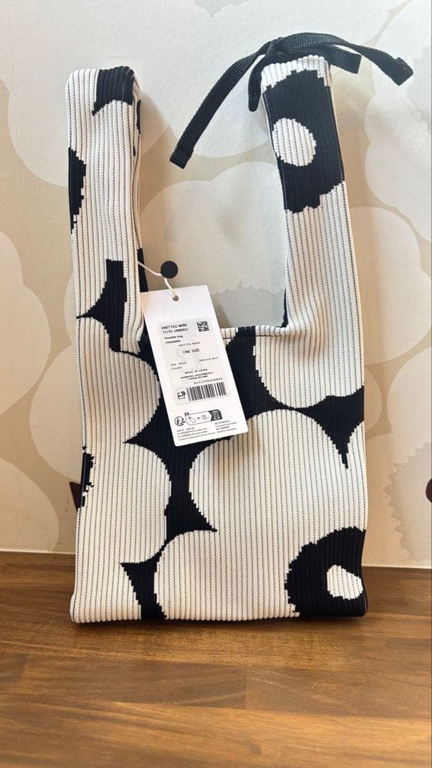 マリメッコ トートバッグ　ウニッコ marimekko
