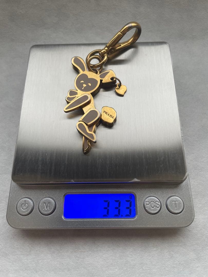 PRADA プラダ ゴールドカラー バニーウサギ キーホルダー 33.3g