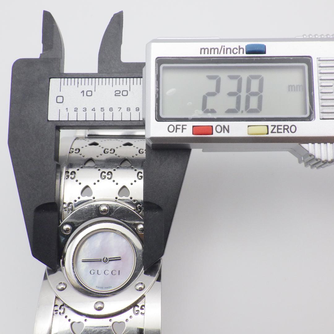 稼働 GUCCI グッチ トワール バングル腕時計 ハートデザイン ピンクシェル