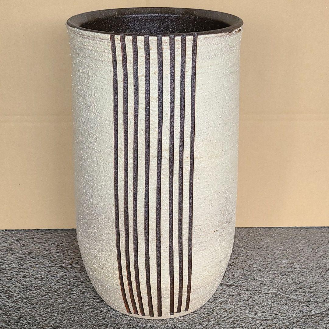 信楽焼傘立て  立線  高さ４４cm