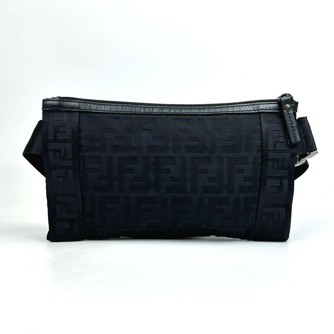 専用■フェンディ ズッカ柄 ボディバッグ FF キャンバス レザー ブラック