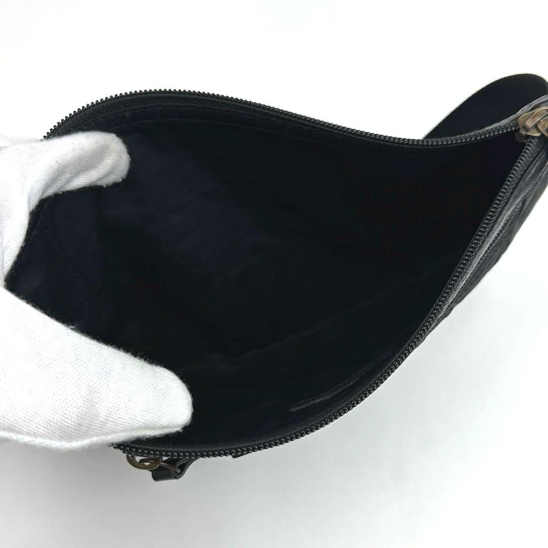 専用■フェンディ ズッカ柄 ボディバッグ FF キャンバス レザー ブラック