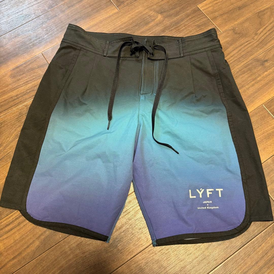 LYFT ボードショーツ　サーフパンツ　ウェスト修正済
