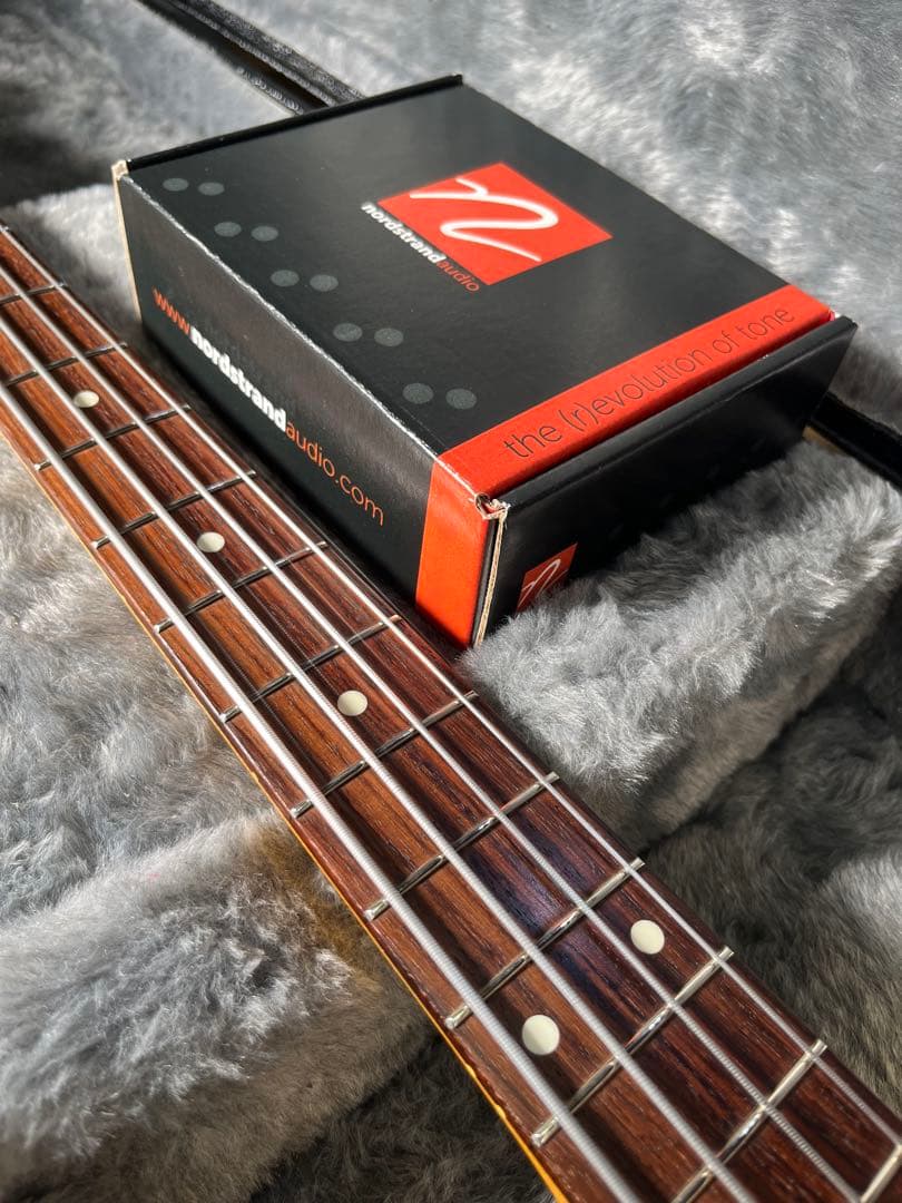 『シンチナ』稀少美品‼️Fender Mustang MB-SD VWH