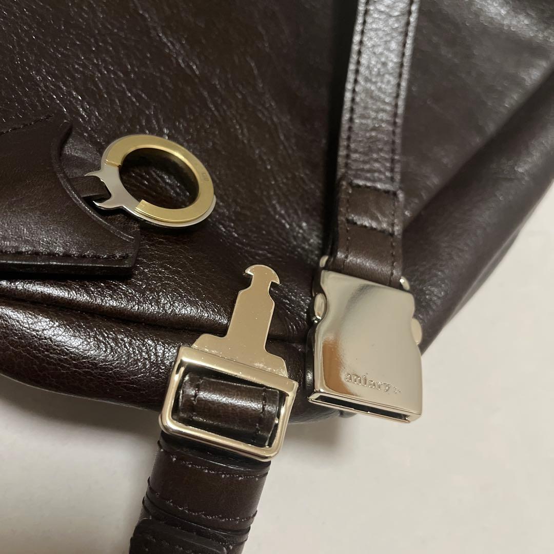 極美品 aniary レザーバッグ ウエストバッグ ショルダー ボディバッグ