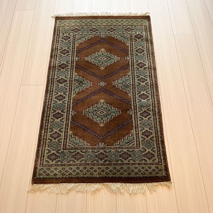 【新品未使用】パキスタン産　手織り　高級絨毯