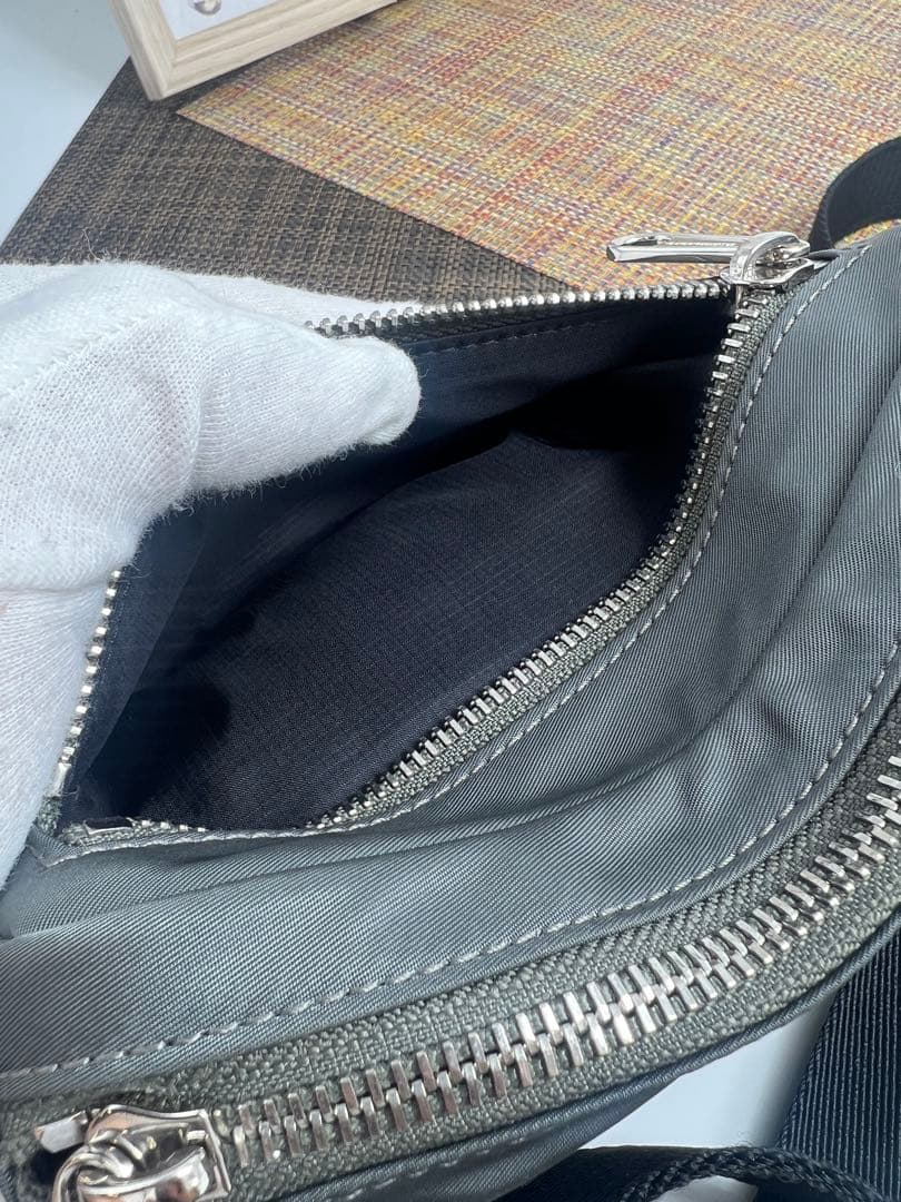 松本 ✨極美品✨BURBERRY バーバリー CANNON ボディバッグ