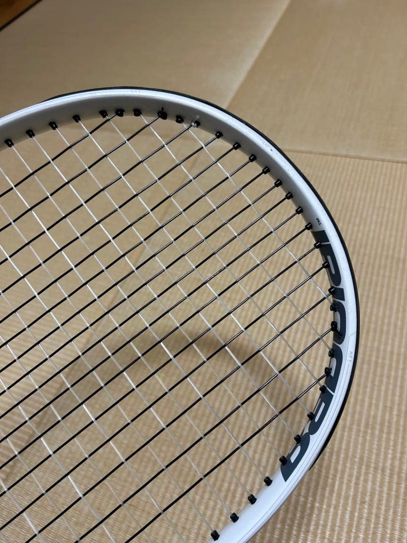 割引バボラ　テニスラケット　ピュアストライク100 グリップ3