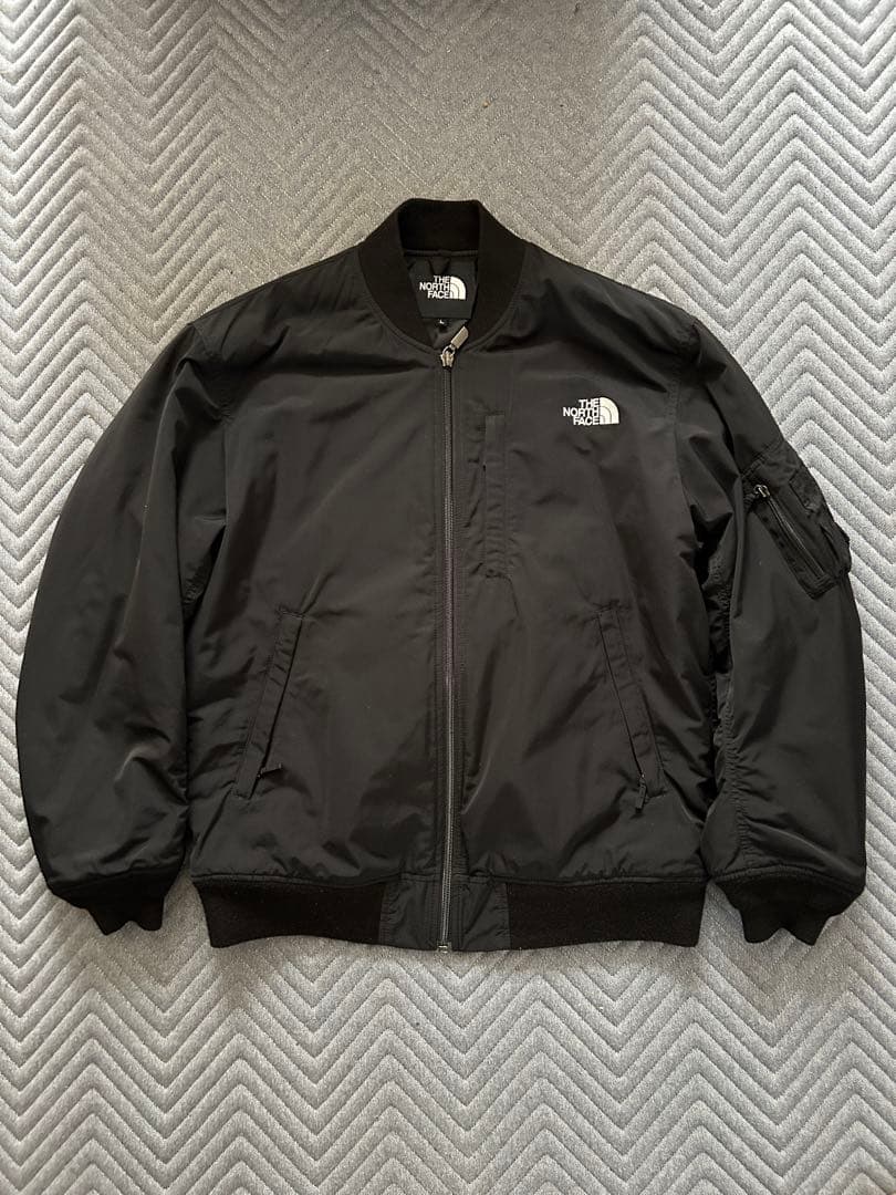 The North Face 中綿入りMA-1ジャケット ブラック