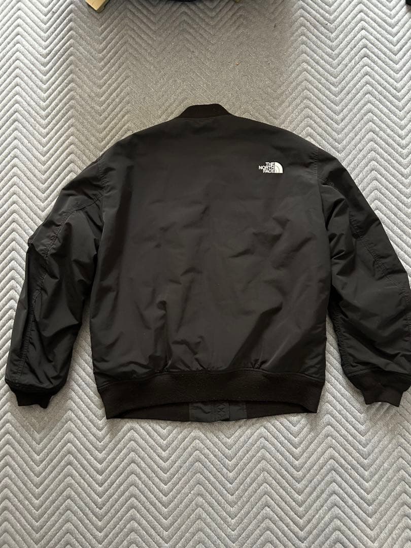 The North Face 中綿入りMA-1ジャケット ブラック