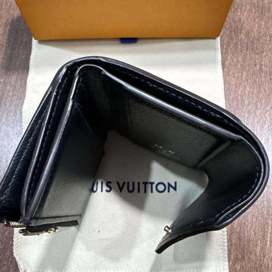 ルイヴィトン モノグラム ポルトフォイユ ゾエ 二つ折り 財布 リバース 茶色