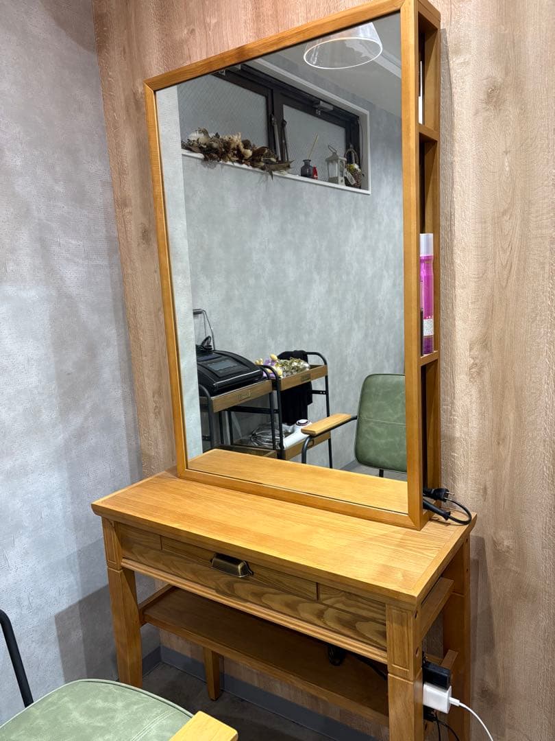 最終値下げ【mateli】マテリドレッサー・チェアセット