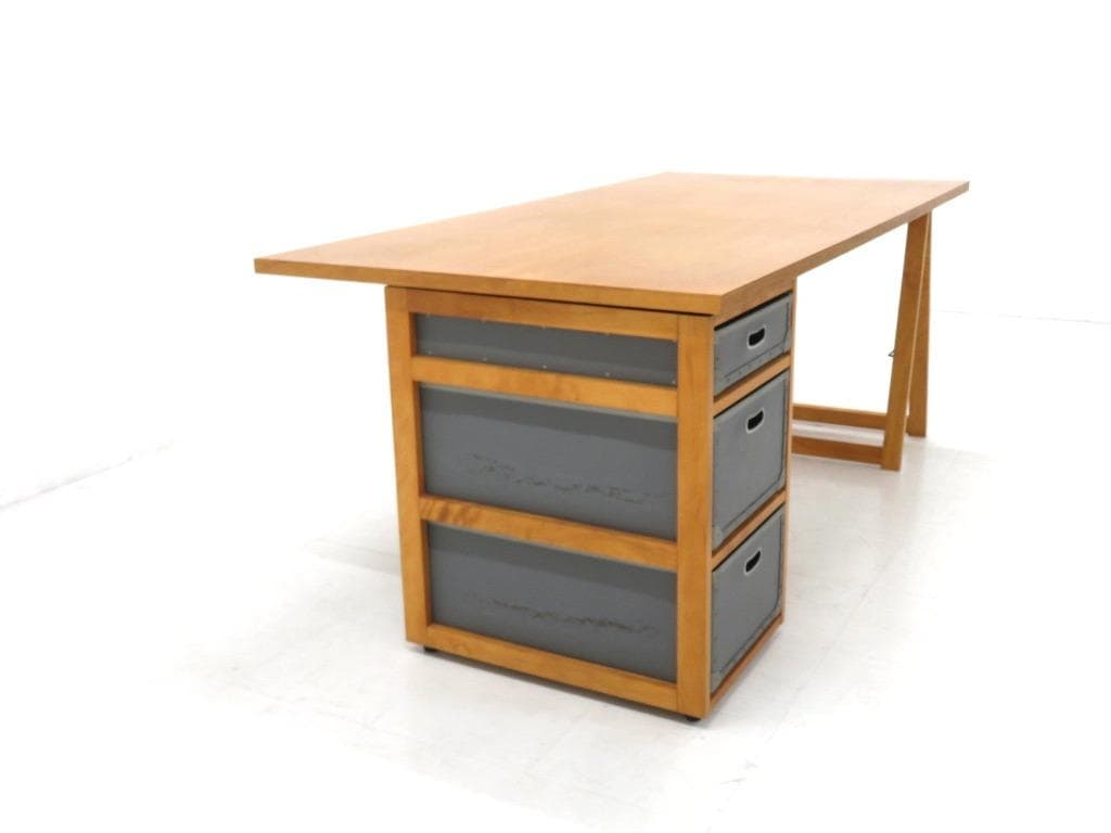 展示品　サザビー　作業台　デスク　店舗什器　デスク　机　片袖机