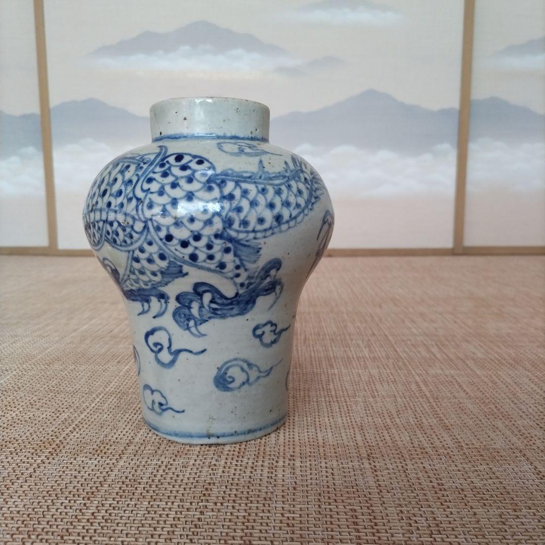 李朝　染付龍文壺