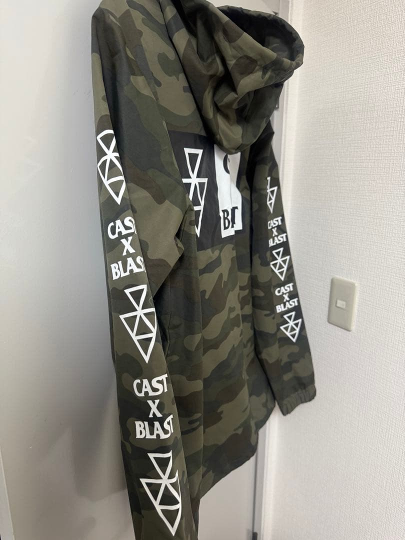 CAST X BLAST COACH JACKETカモフラ柄 新品未使用品