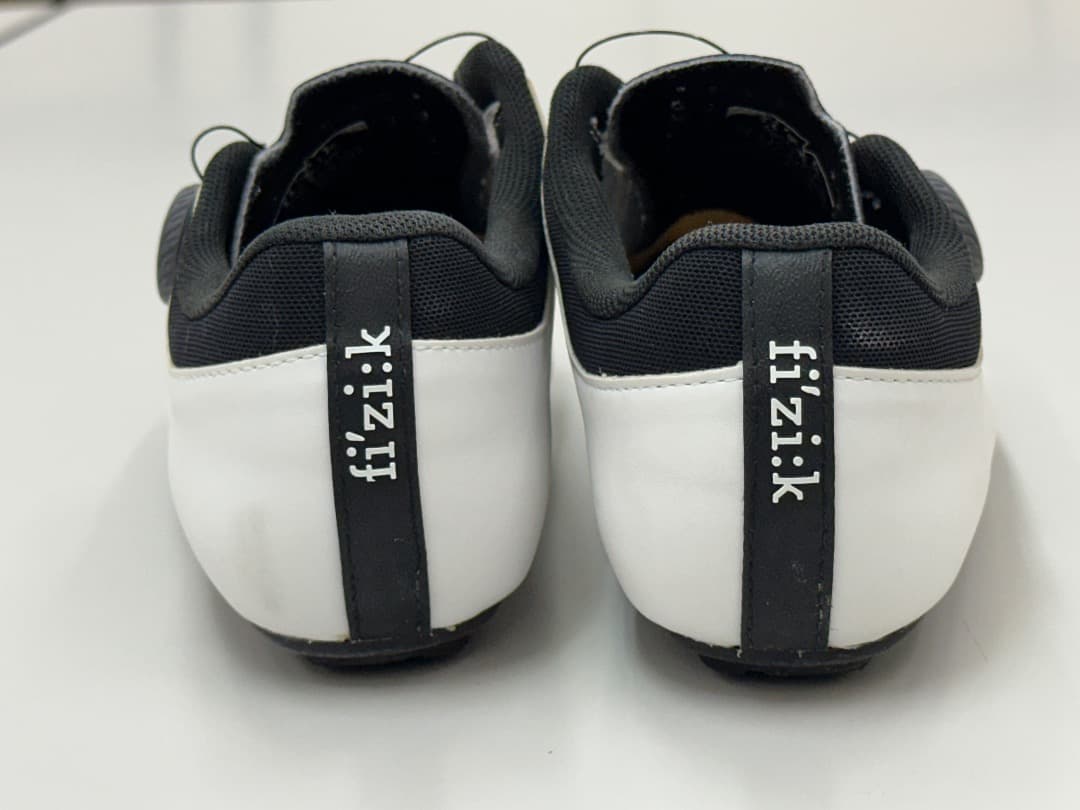 ロードバイクシューズ fizik VENTO OMNA WIDE 26.5cm