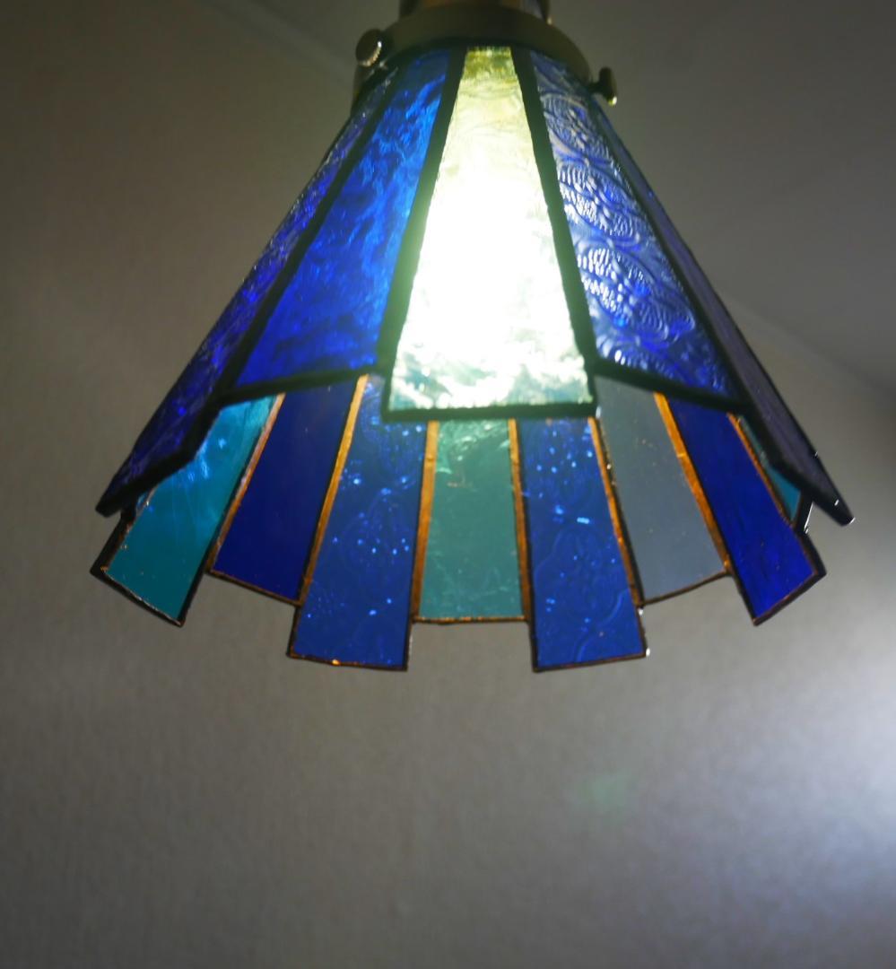 ✴︎:.。.ブルーフレアの14面ペンダントライト　＊送料無料＊