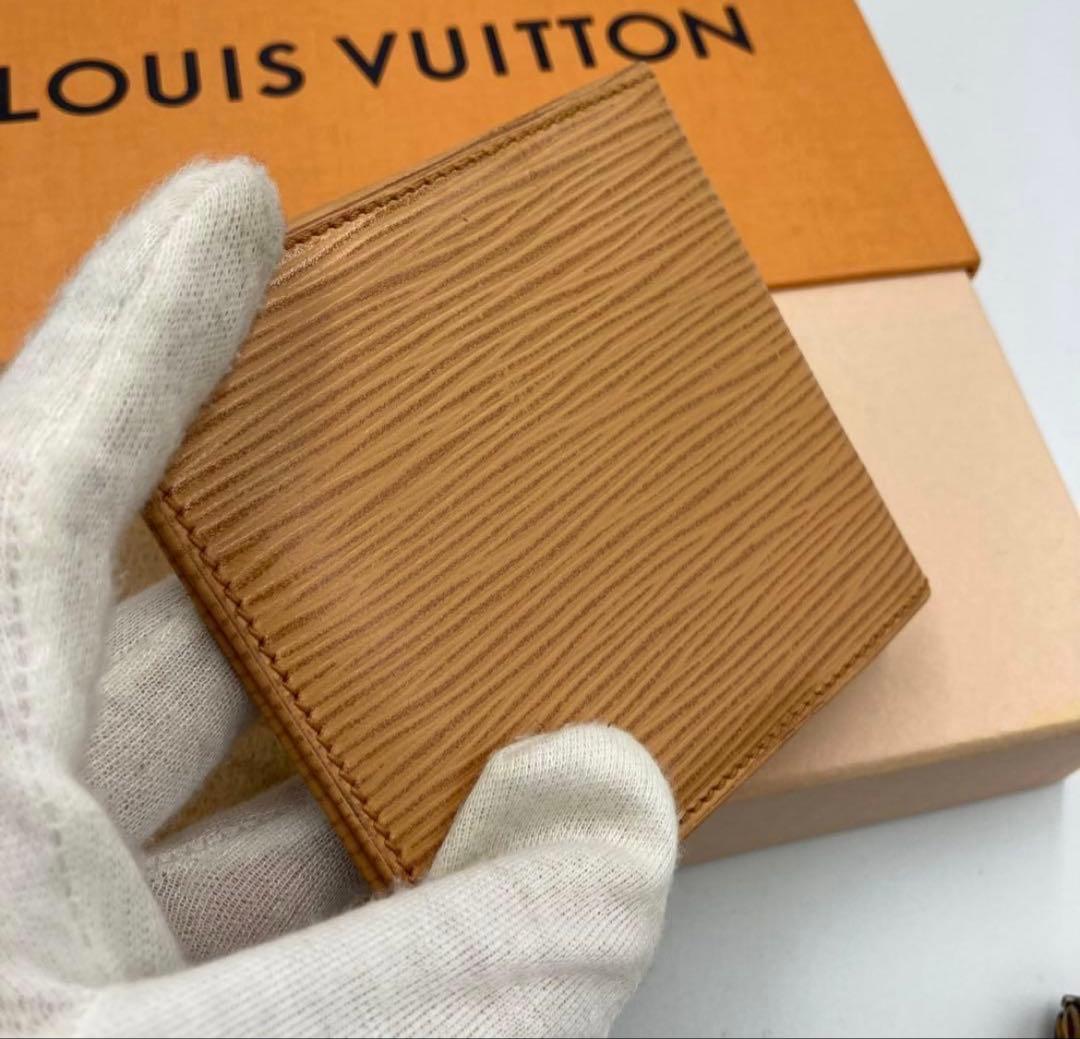 LVエピビンテージ　マネークリップ