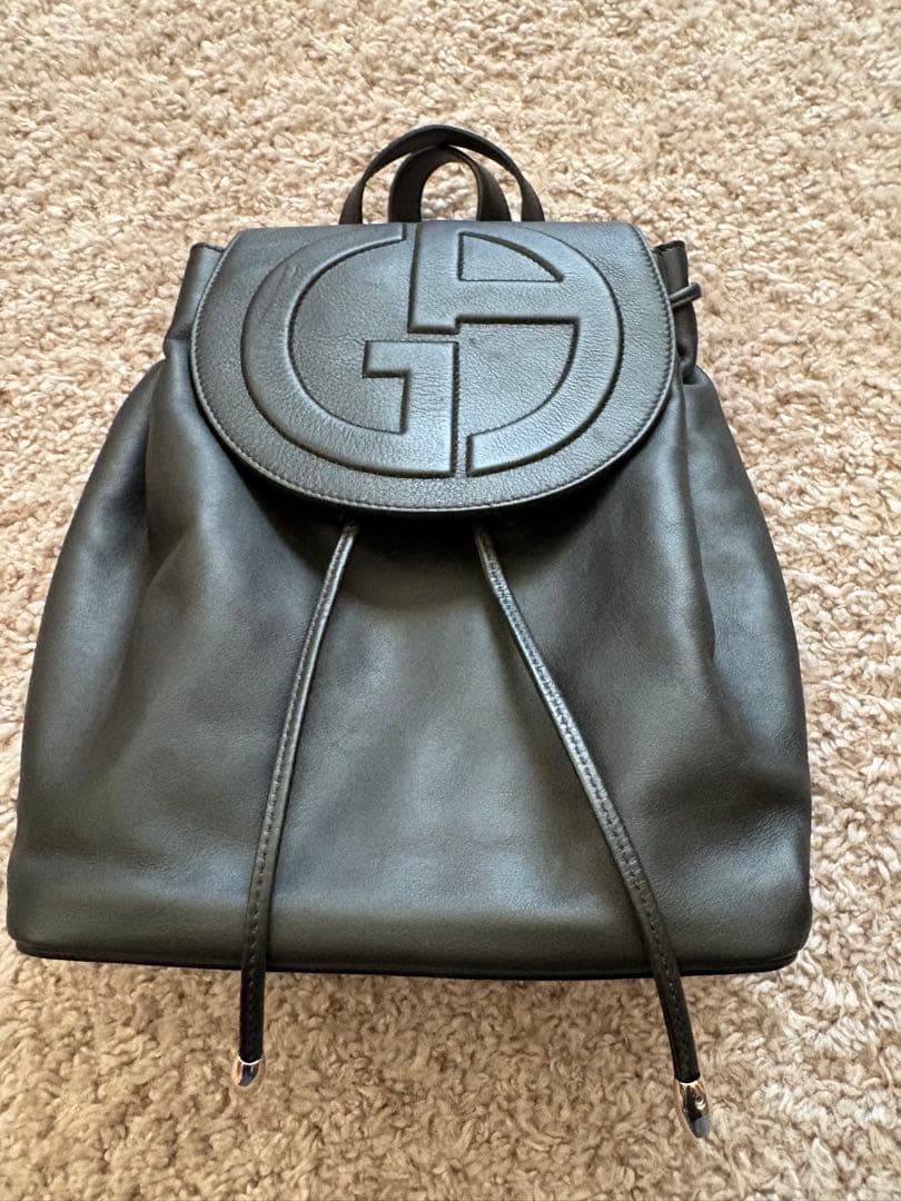 ジョルジオアルマーニリュック・レザー