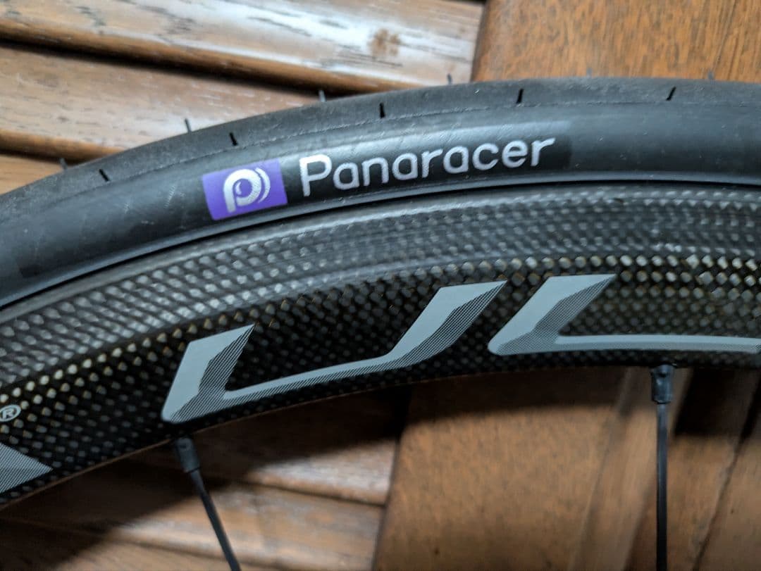 ボーラウルトラ35 クリンチャー　ダークラベル中古美品新品タイヤ付き