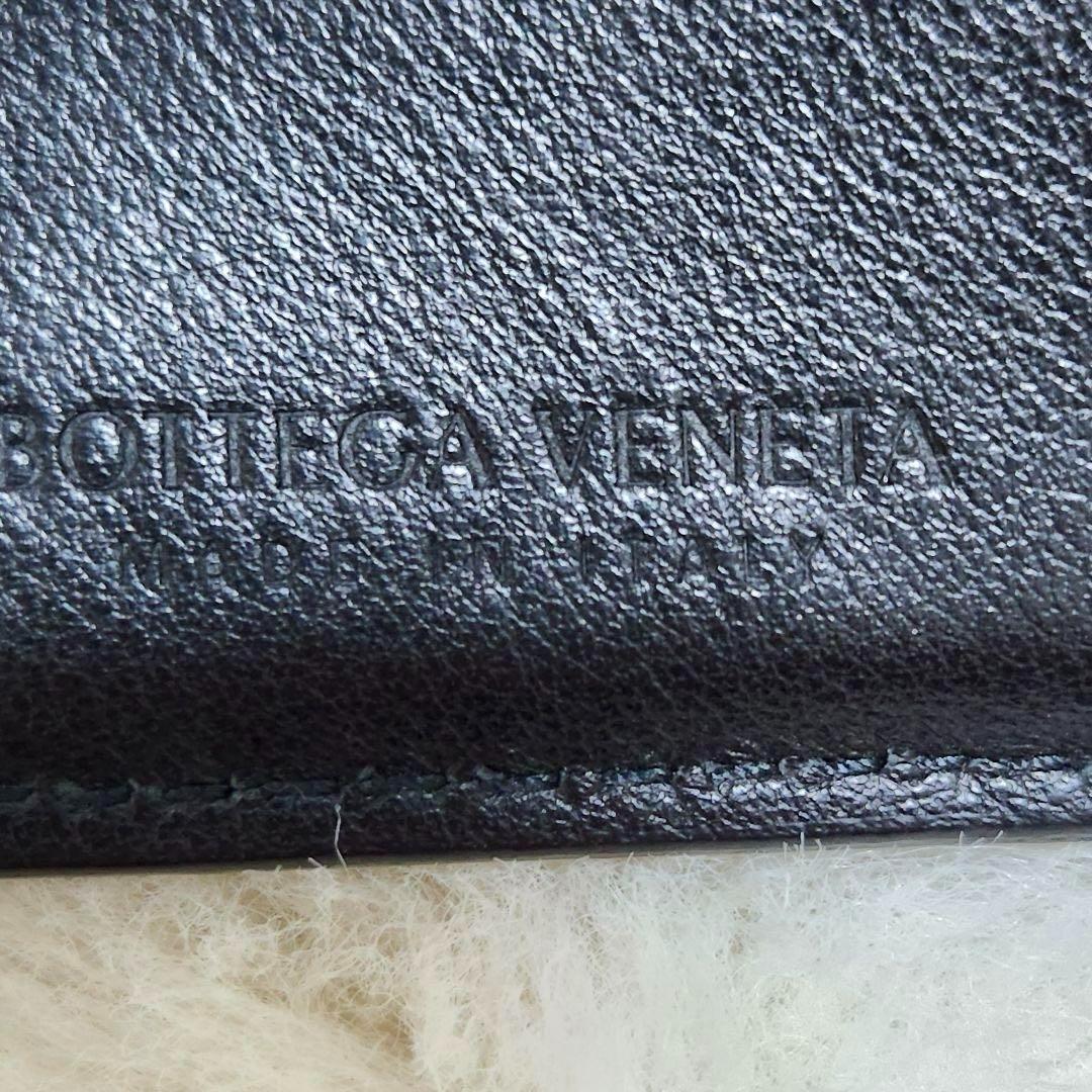 ✨ほぼ未使用　付属品完備✨ボッテガ　三つ折り　イントレチャート　レザー　ブラック