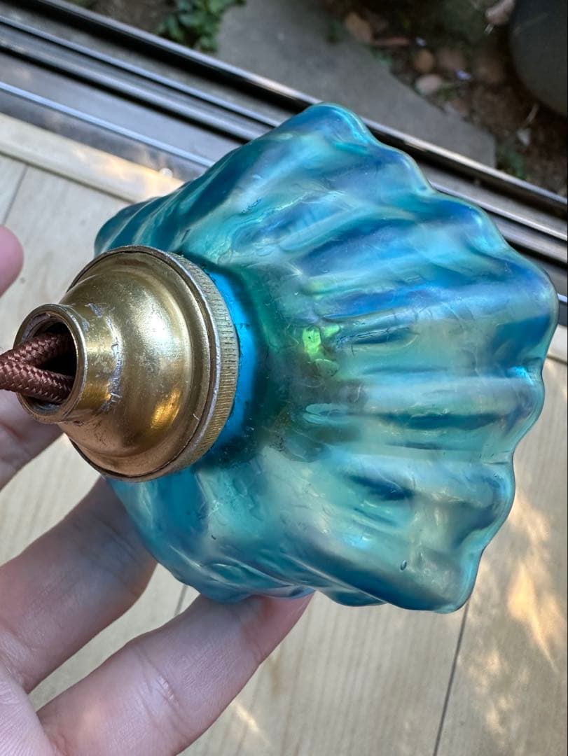 フランス アンティーク ブルーオパール螺旋模様の小さな可愛らしいアトリエランプ＊