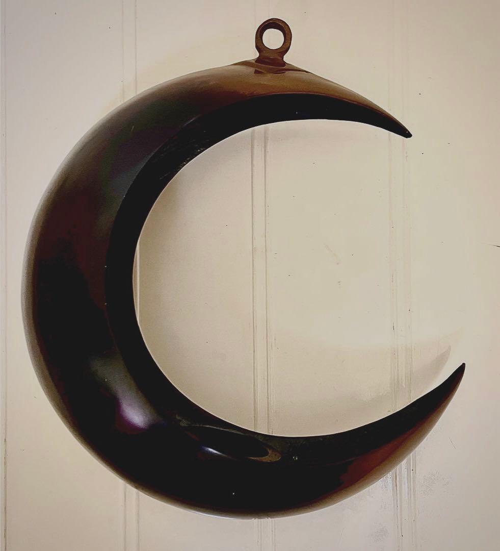 嵯峨御流　花器　吊り花器　半月型　銅器　月形花器　弦月形花器　鎖付　インテリア