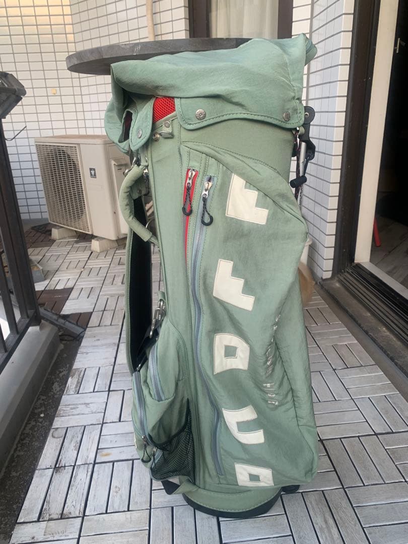 オノフ製緑色 ゴルフバッグ・キャディバッグ