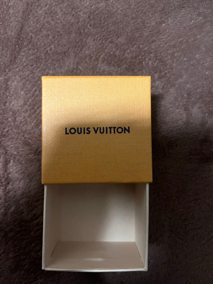 LV ルイ・ヴィトン　ピアス　モザイク　片耳