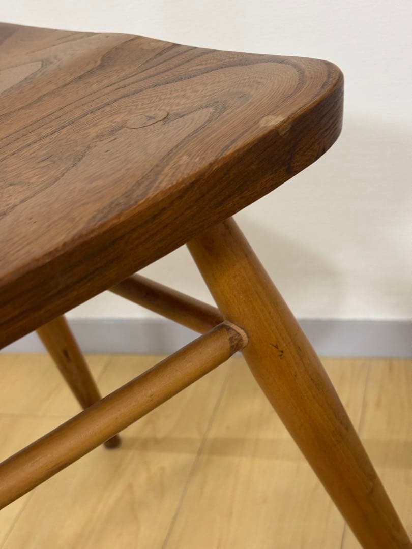 アーコールチェア①