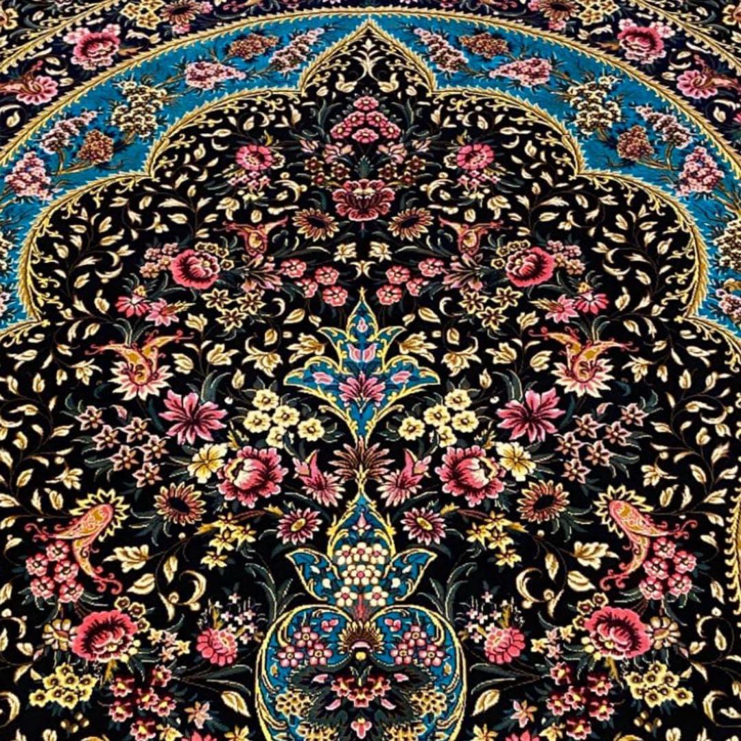 ペルシャ絨毯　コム産　モダルシルク100% 植物繊維　177×117cm 新品